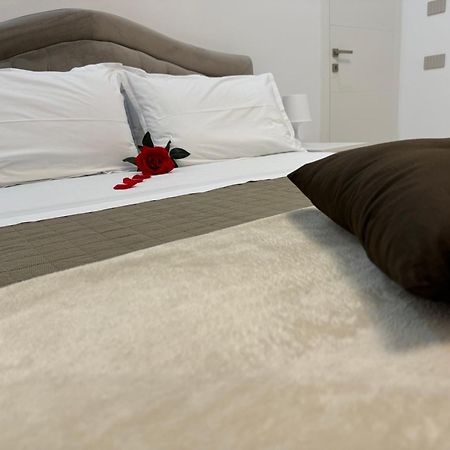 Varese Apartment Екстер'єр фото