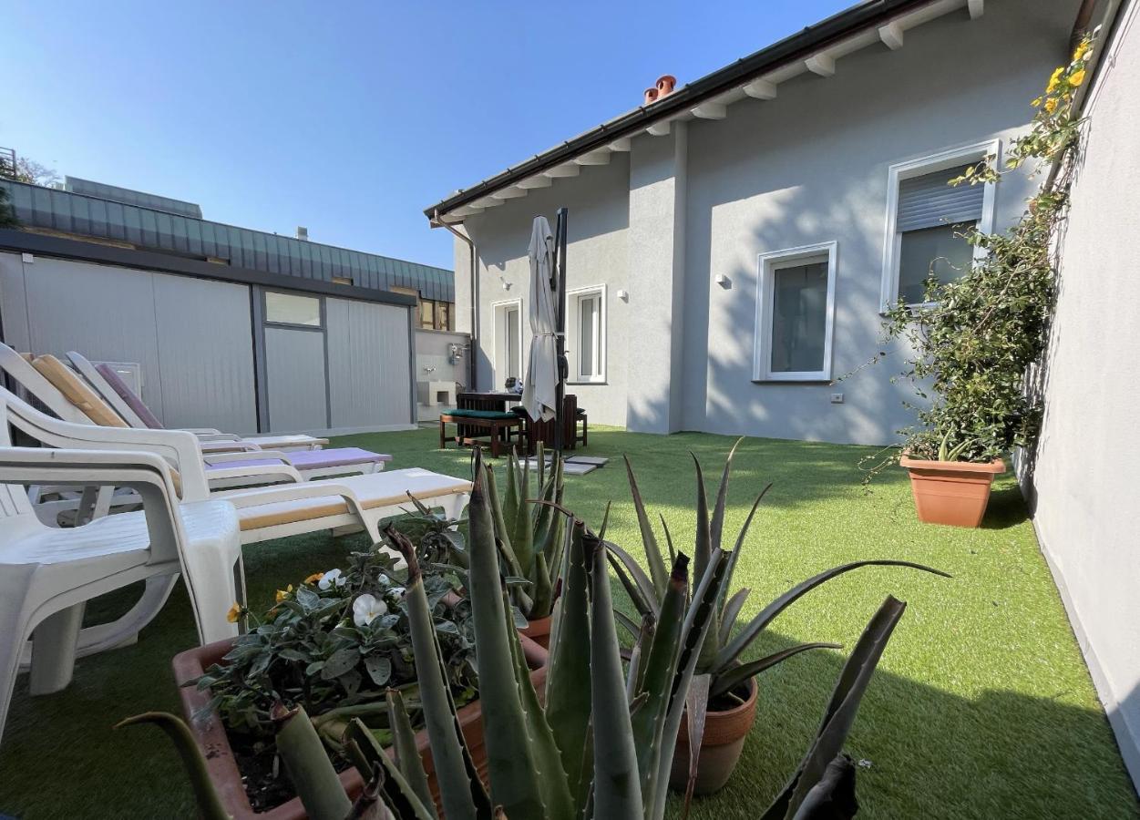 Varese Apartment Екстер'єр фото
